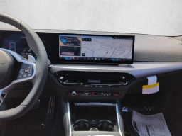 BMW 3 Series 330i NA Sedan 2026