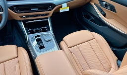 BMW 3 Series 330i NA Sedan 2026