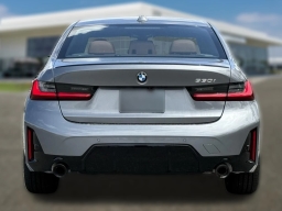 BMW 3 Series 330i NA Sedan 2026