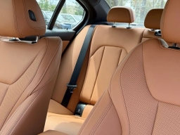 BMW 3 Series 330i NA Sedan 2026