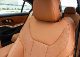 BMW 3 Series 330i NA Sedan 2026
