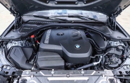 BMW 3 Series 330i NA Sedan 2026