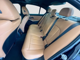 BMW 3 Series 330i NA Sedan 2026