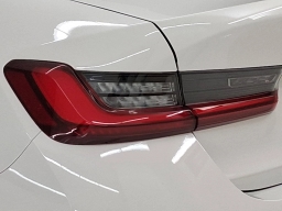BMW 3 Series 330i NA Sedan 2026