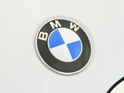 BMW 3 Series 330i NA Sedan 2026