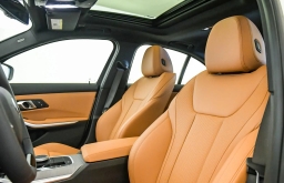BMW 3 Series 330i NA Sedan 2026