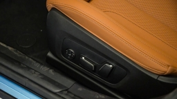 BMW 3 Series 330i NA Sedan 2026