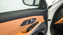BMW 3 Series 330i NA Sedan 2026