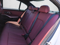BMW 3 Series 330i NA Sedan 2026