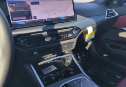 BMW 3 Series 330i NA Sedan 2026