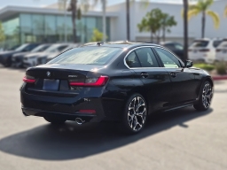 BMW 3 Series 330i NA Sedan 2026