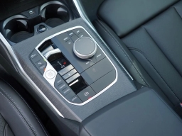 BMW 3 Series 330i NA Sedan 2026