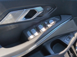 BMW 3 Series 330i NA Sedan 2026