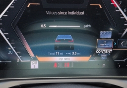 BMW 3 Series 330i NA Sedan 2026