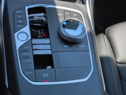 BMW 3 Series 330i NA Sedan 2026