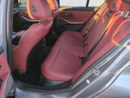 BMW 3 Series 330i NA Sedan 2026