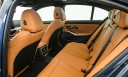 BMW 3 Series 330i NA Sedan 2026