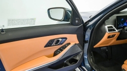 BMW 3 Series 330i NA Sedan 2026