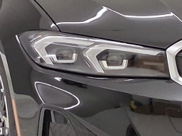 BMW 3 Series 330i NA Sedan 2026