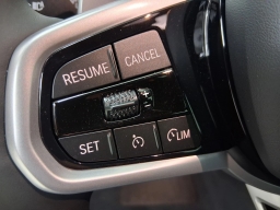 BMW 3 Series 330i NA Sedan 2026