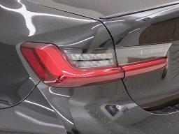 BMW 3 Series 330i NA Sedan 2026