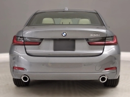 BMW 3 Series 330i NA Sedan 2026
