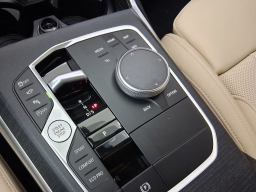 BMW 3 Series 330i NA Sedan 2026