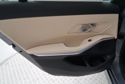 BMW 3 Series 330i NA Sedan 2026