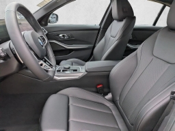 BMW 3 Series 330i NA Sedan 2026
