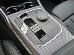 BMW 3 Series 330i NA Sedan 2026