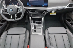 BMW 3 Series 330i NA Sedan 2026