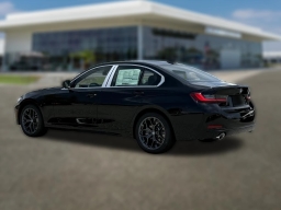 BMW 3 Series 330i NA Sedan 2026