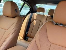 BMW 3 Series 330i NA Sedan 2026