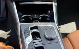 BMW 3 Series 330i NA Sedan 2026