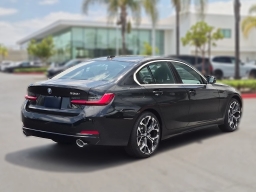BMW 3 Series 330i NA Sedan 2026