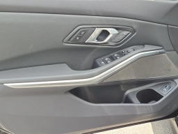 BMW 3 Series 330i NA Sedan 2026