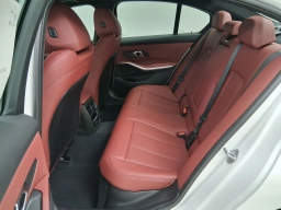 BMW 3 Series 330i NA Sedan 2026