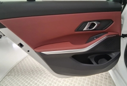 BMW 3 Series 330i NA Sedan 2026
