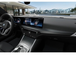 BMW 3 Series 330i NA xDrive Sedan 2026