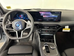 BMW 3 Series 330i NA xDrive Sedan 2026