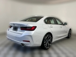BMW 3 Series 330i NA xDrive Sedan 2026