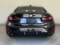 BMW 3 Series 330i NA xDrive Sedan 2026