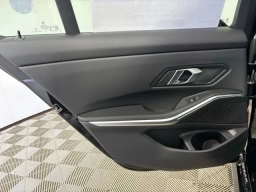BMW 3 Series 330i NA xDrive Sedan 2026