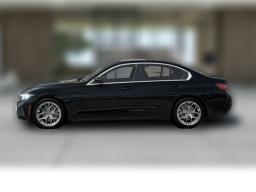 BMW 3 Series 330i NA xDrive Sedan 2026