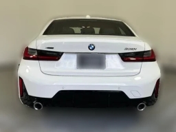 BMW 3 Series 330i NA xDrive Sedan 2026