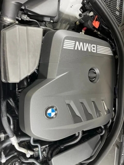 BMW 3 Series 330i NA xDrive Sedan 2026