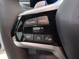 BMW 3 Series 330i NA xDrive Sedan 2026