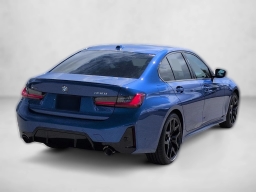 BMW 3 Series 330i NA xDrive Sedan 2026