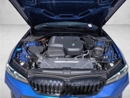 BMW 3 Series 330i NA xDrive Sedan 2026