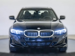 BMW 3 Series 330i NA xDrive Sedan 2026